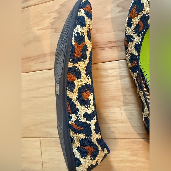 Rothy's Women's Flats - Round Toe Retired Adorable Leopard Print size 8 - Picture 8 of 10